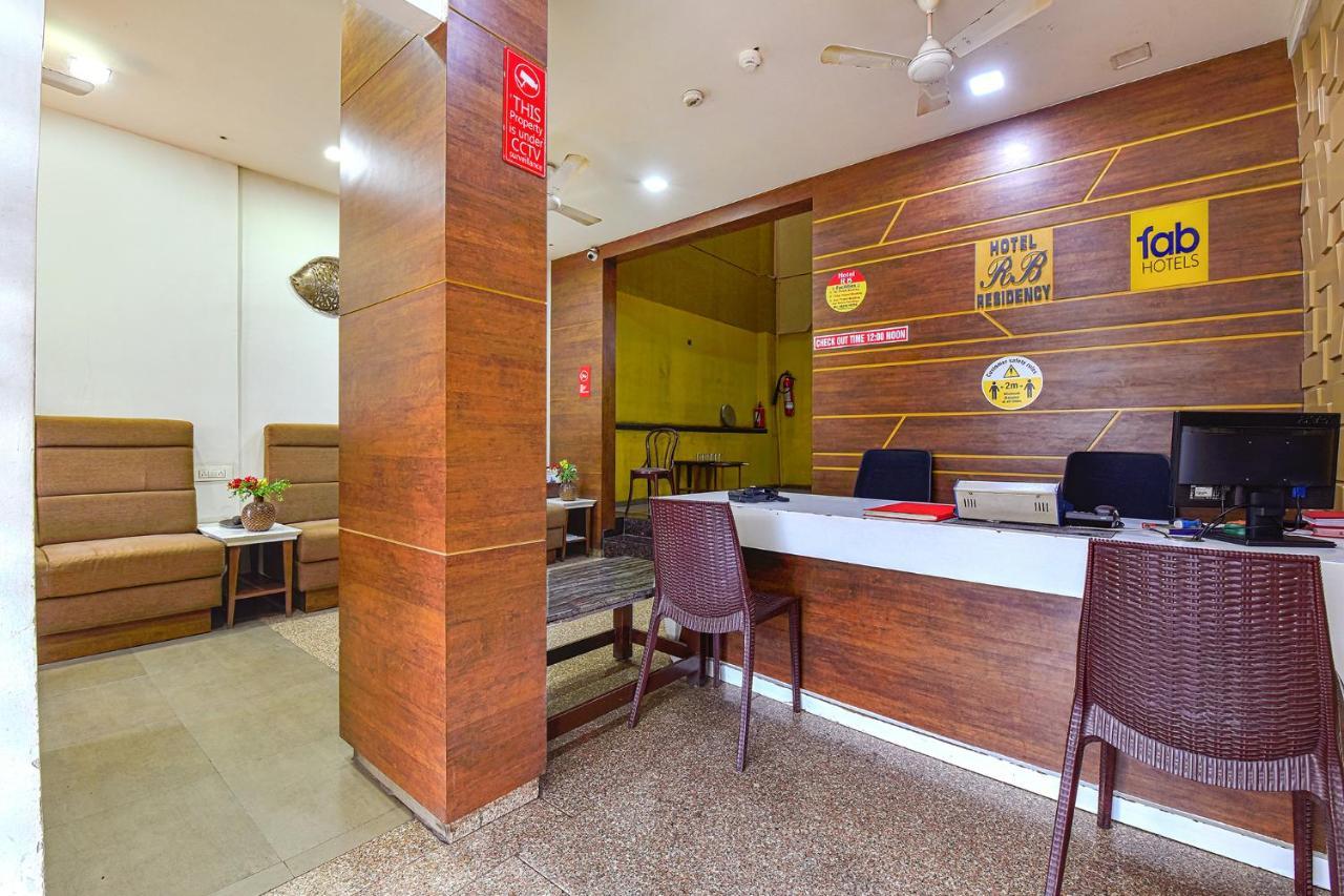 Fabhotel Rb Residency Surat Luaran gambar